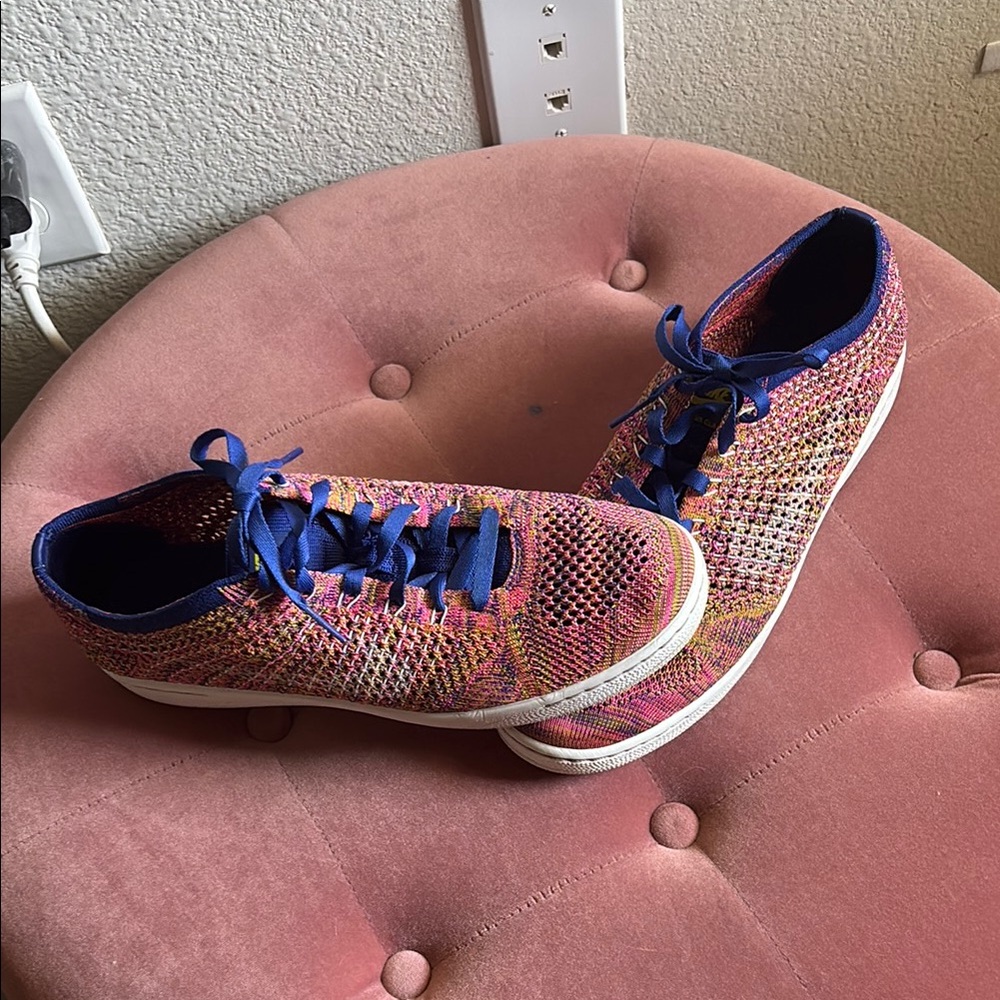 Nike Multicolor Knit Sneakers